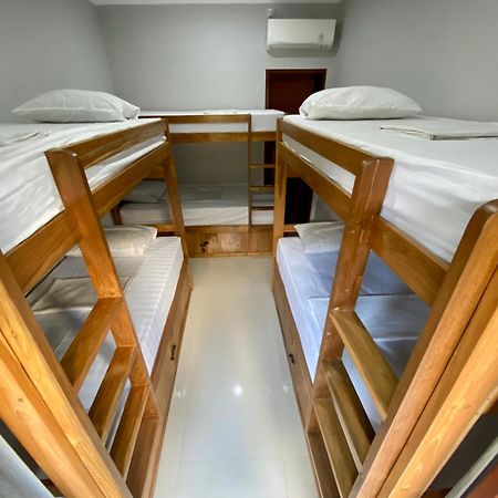 Amigos Guesthouse & Hostel Canggu Εξωτερικό φωτογραφία
