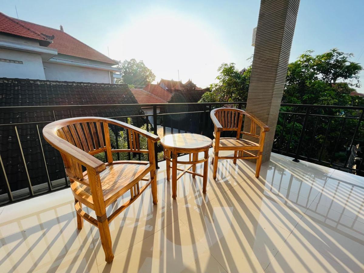 Amigos Guesthouse & Hostel Canggu Εξωτερικό φωτογραφία